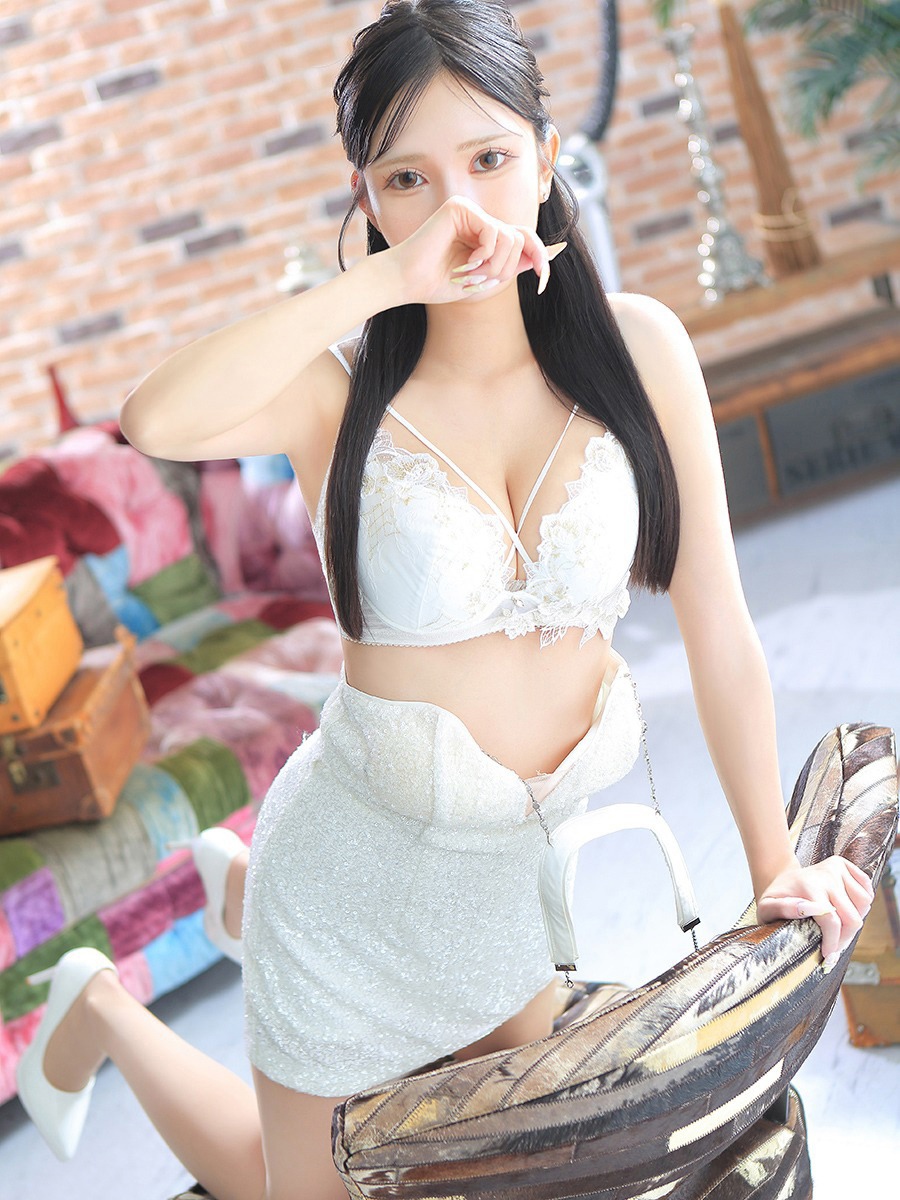 彩愛【アヤメ】
